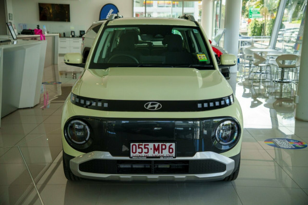 2025 Hyundai INSTER AX.V1 Cross SUV Image 5