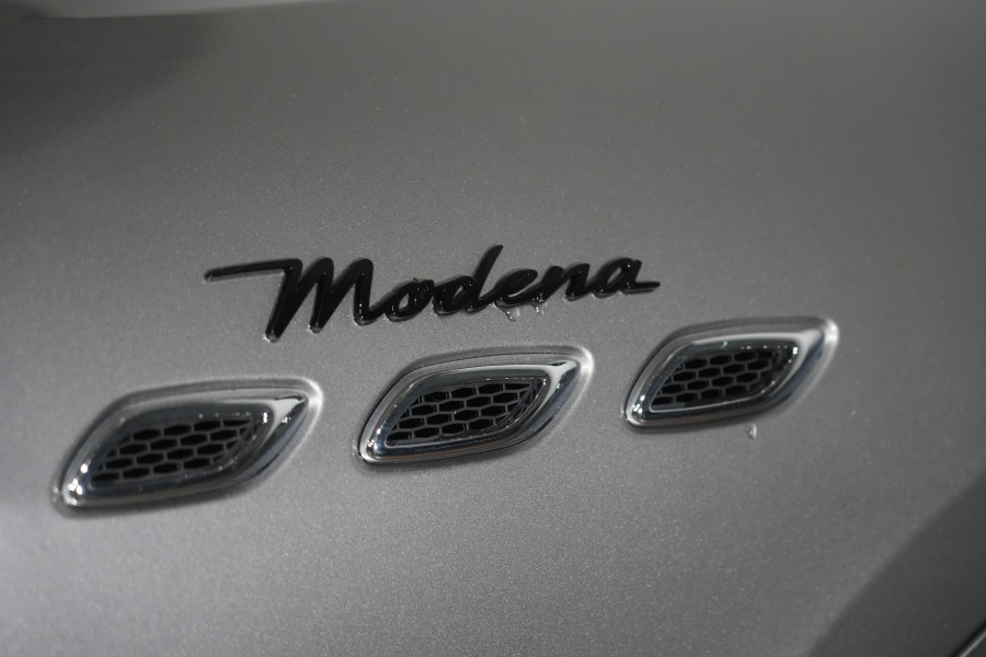 2021 Maserati Levante Modena SUV Image 11
