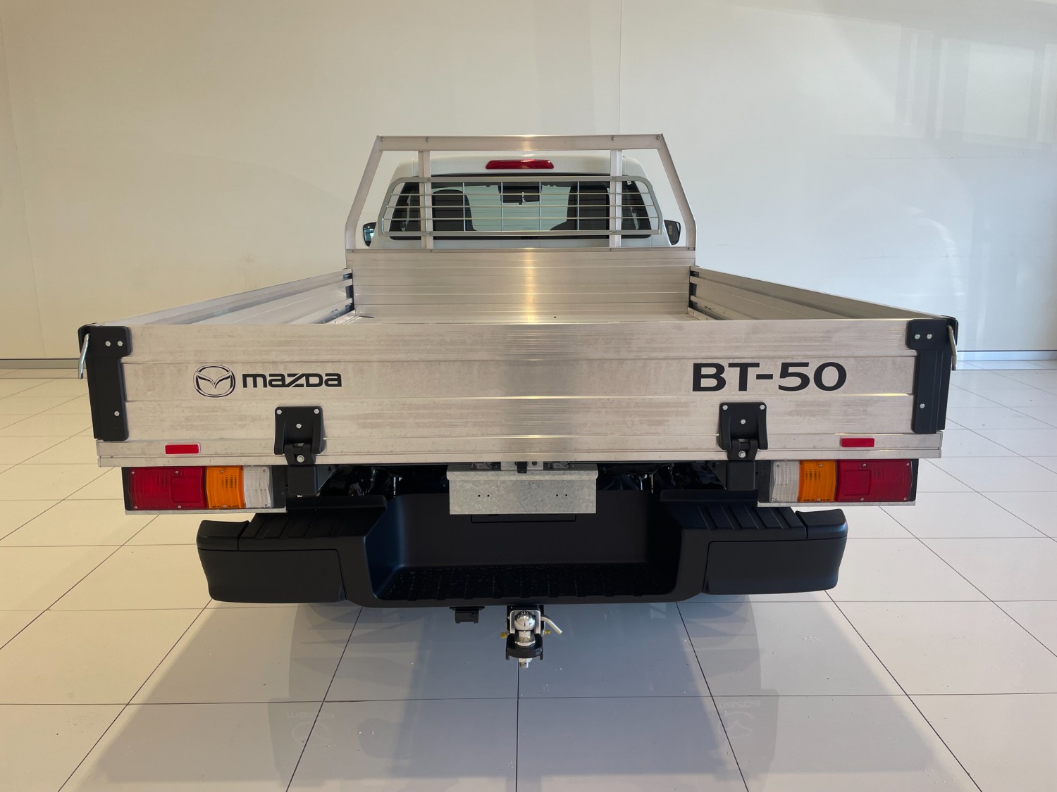 2024 Mazda BT-50 TF XT Cab Chassis Image 6