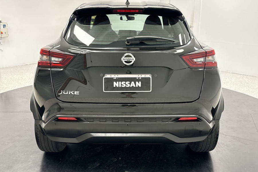 2021 Nissan JUKE F16 ST SUV Image 9