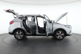 2025 MG ZST S13 Vibe SUV