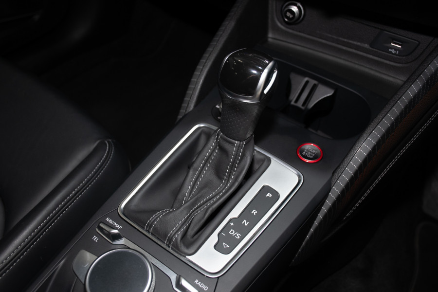 2021 Audi SQ2 GA SUV Image 16