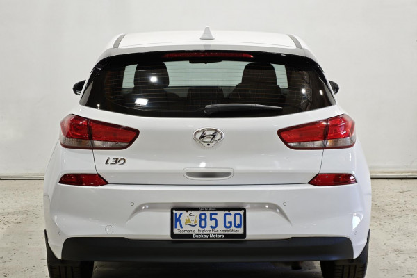 2018 Hyundai i30 PD Active Hatch Image 3