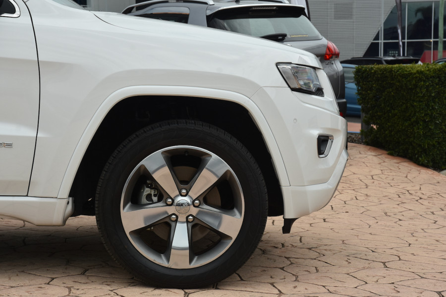 2013 MY14 Jeep Grand Cherokee WK MY2014 Overland Suv Image 5