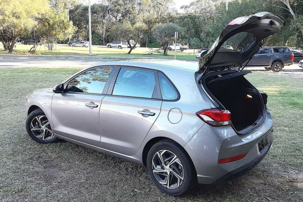 2021 Hyundai i30 PD.V4 Active Hatch Image 5