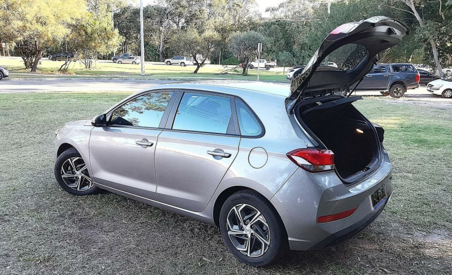 2021 Hyundai i30 PD.V4 Active Hatch Image 5