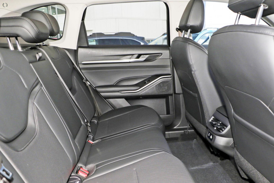 2026 GWM Haval H6 B01 Ultra PHEV SUV Image 9
