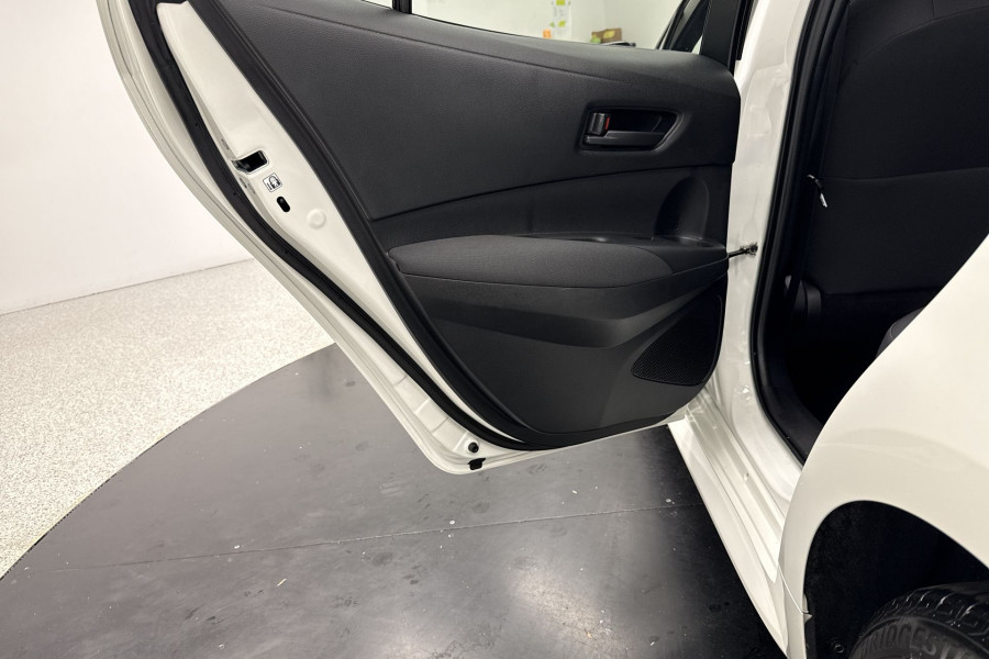 2020 Toyota Corolla MZEA12R Ascent Sport Hybrid Hatch Image 14