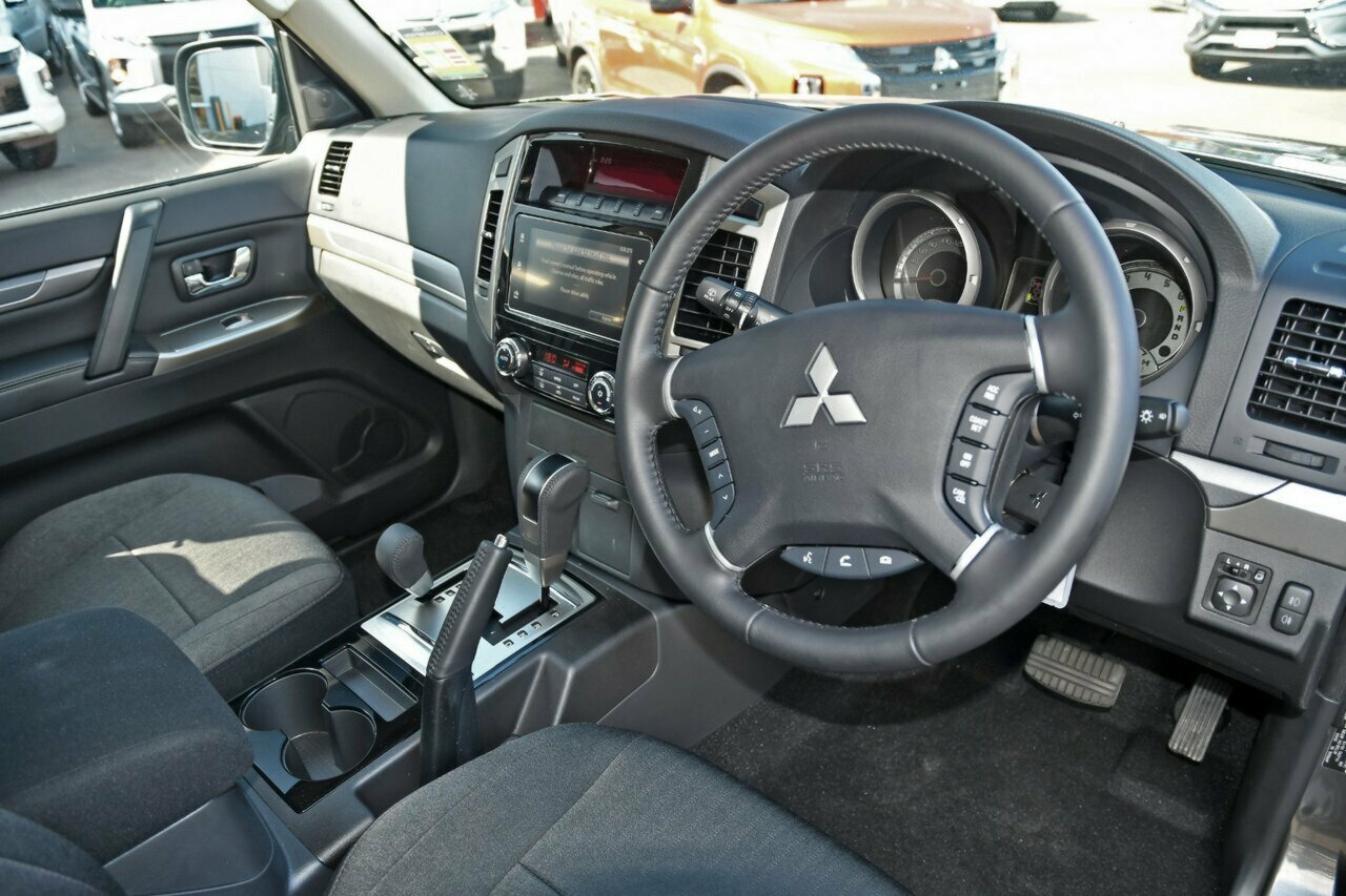 2019 MY20 Mitsubishi Pajero NX GLX SUV Image 7