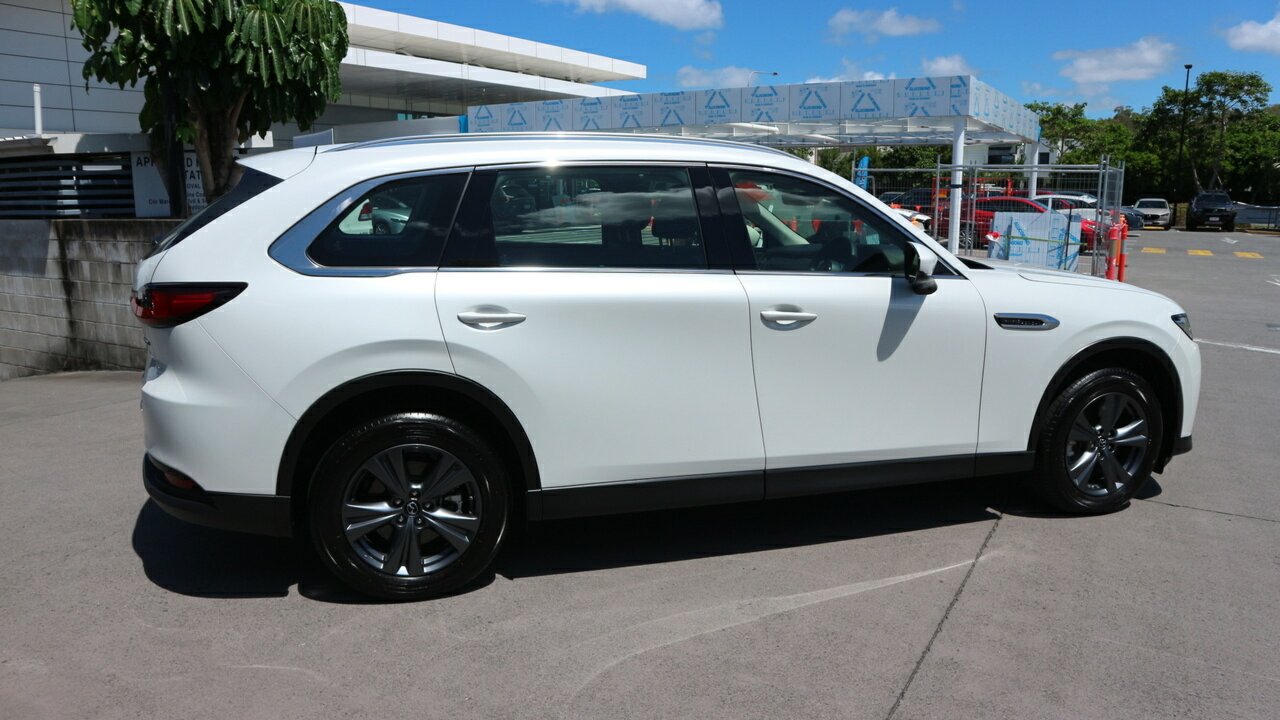 2024 Mazda CX-80 KL D50e Touring SUV Image 8