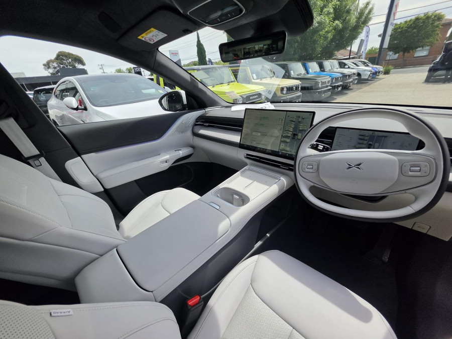 2026 XPeng G6  Long Range SUV Image 20