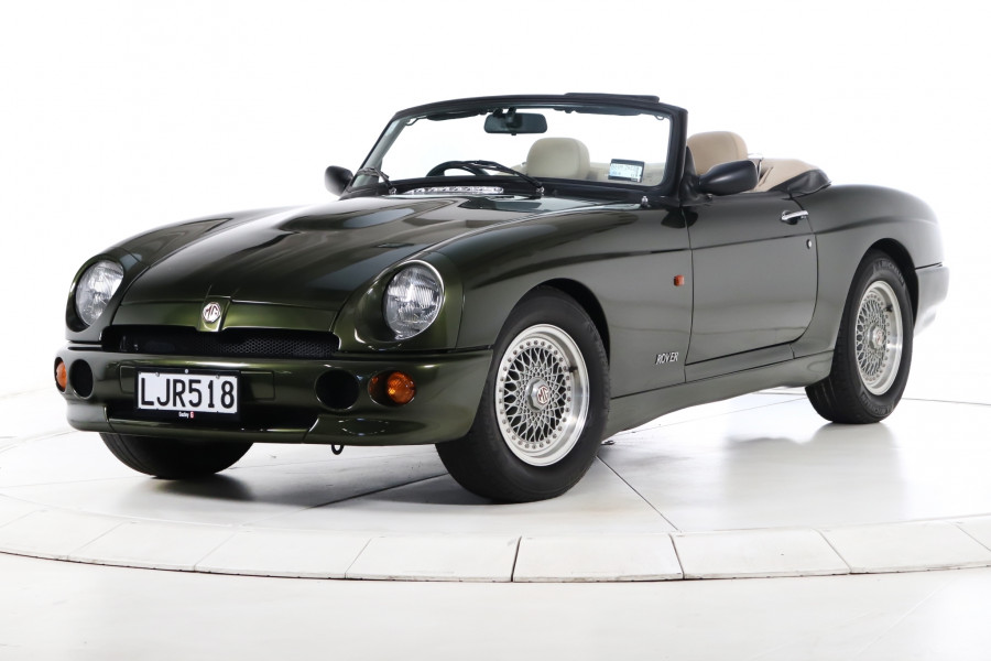 1996 MG RV8 Rover Coupe Image 1