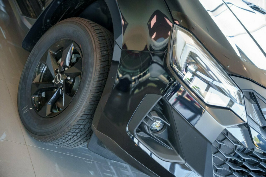 2025 MY25.5 Isuzu D-MAX RG X-RIDER Ute Image 5