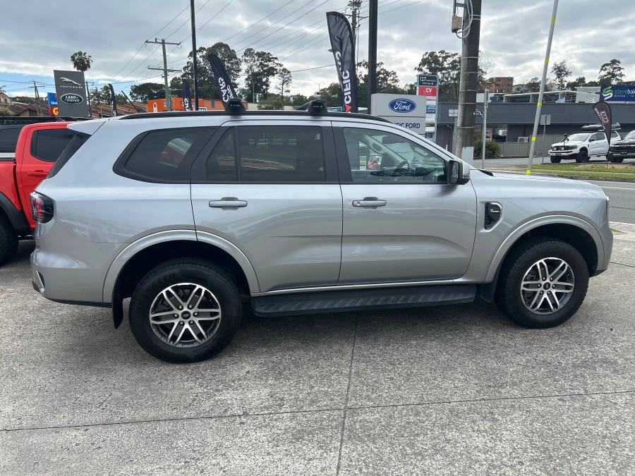 2022 Ford Everest UB Trend SUV Image 7