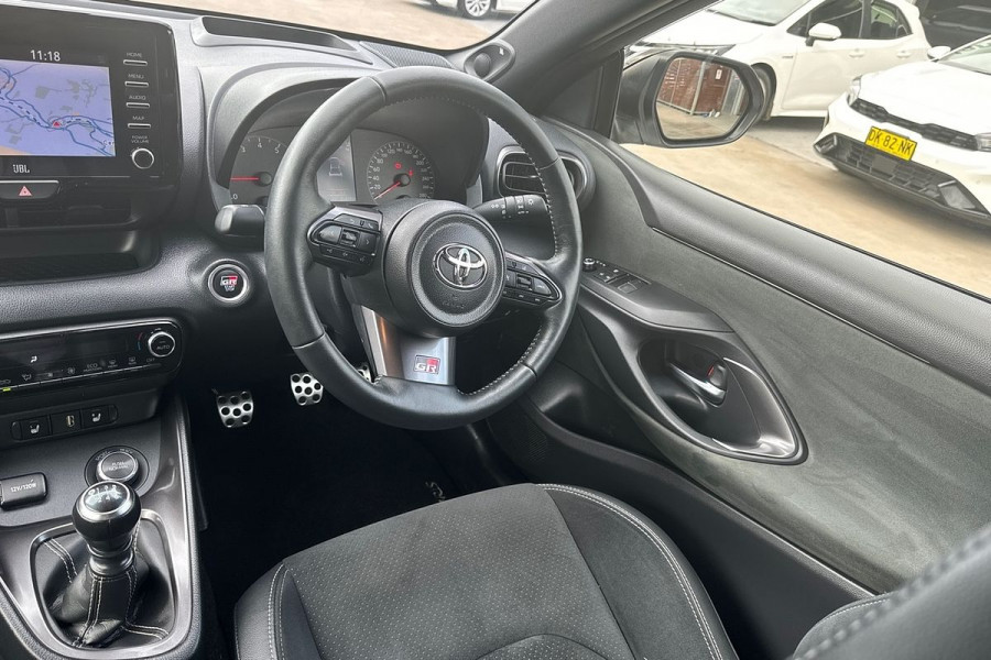 2021 Toyota Yaris GXPA16R GR Hatch Image 7