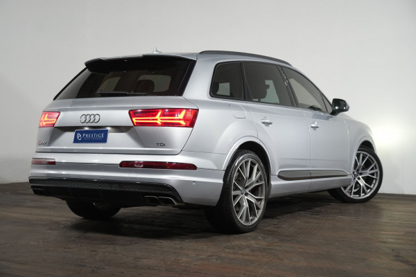2018 Audi SQ7 TDI SUV Image 7