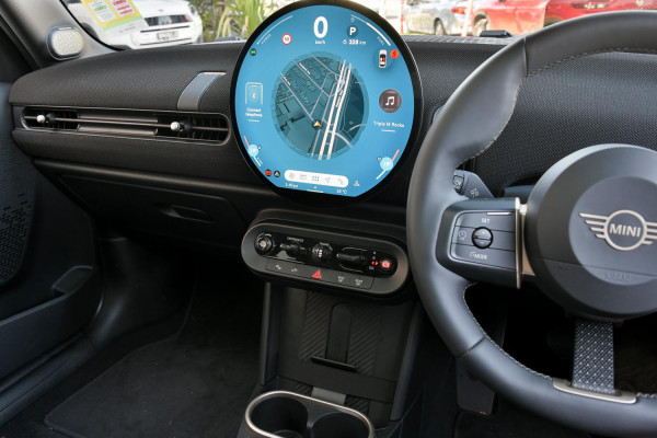 2026 MINI Cooper F65 C Favoured Hatch image 7