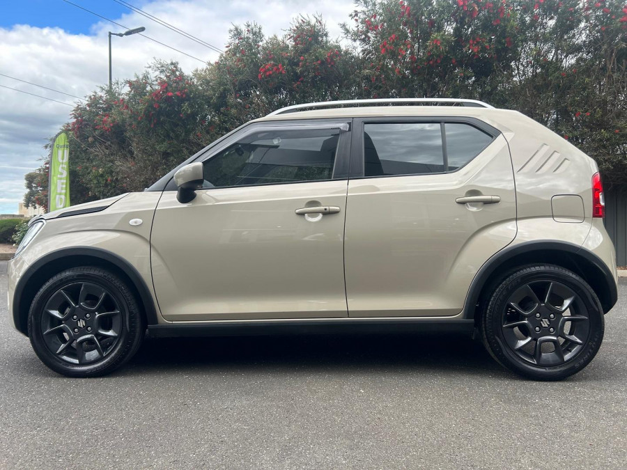 2022 Suzuki Ignis MF Series II GLX SUV Image 5