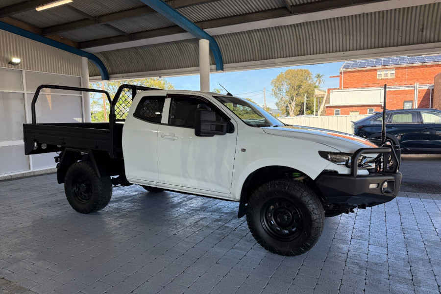 2021 Mazda BT-50 XT Cab Chassis Image 6