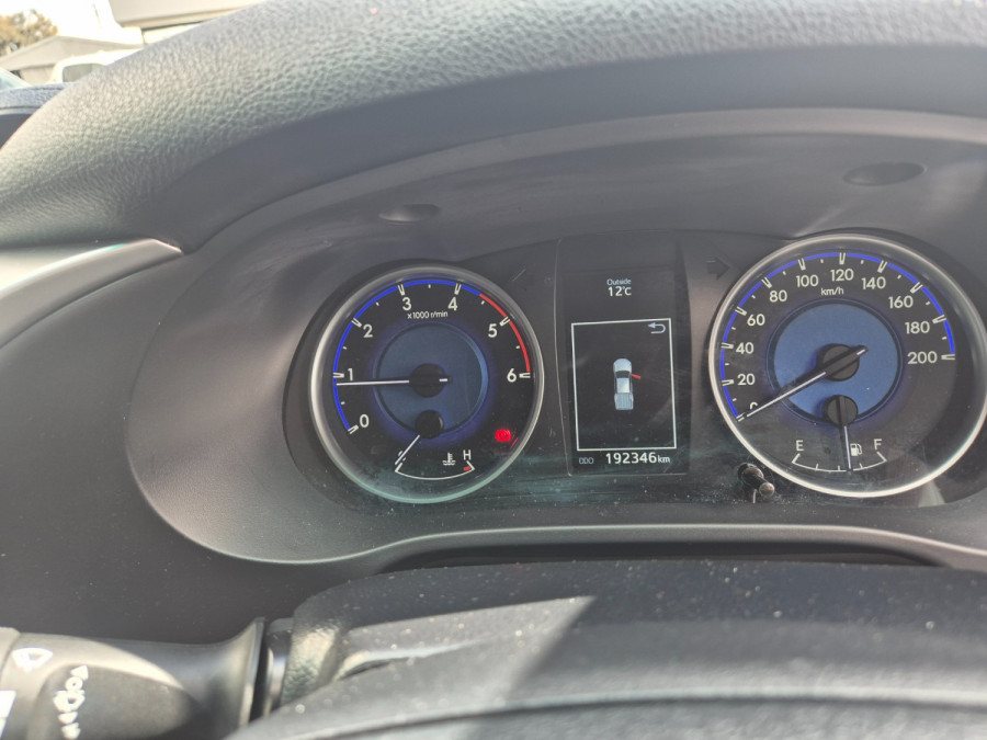 2018 Toyota HiLux  SR5 Double Cab Pick Up Image 19