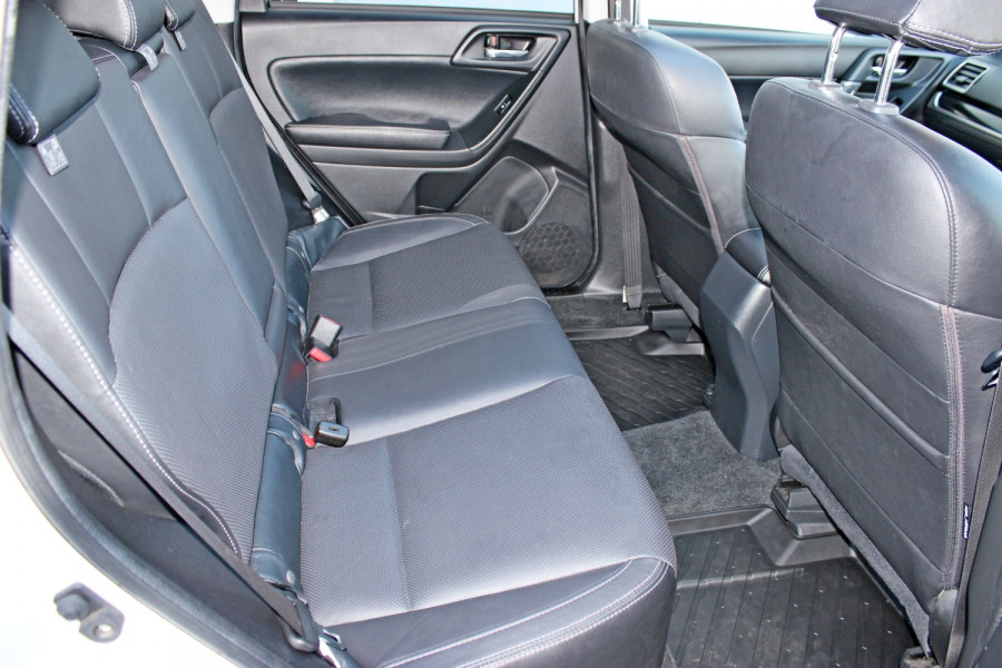 2018 Subaru Forester S4 2.5i-L SUV Image 11