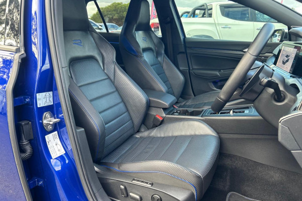 2022 MY22.5 Volkswagen Golf 8 R Hatch Image 24