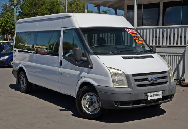 2011 Ford Transit VM Bus