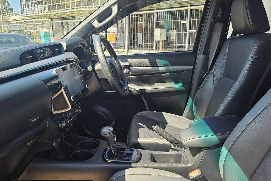 2023 Toyota HiLux GUN126R Rogue Ute Image 12