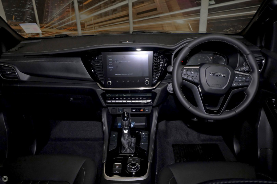 2025 Isuzu MU-X RJ LS-T SUV Image 15