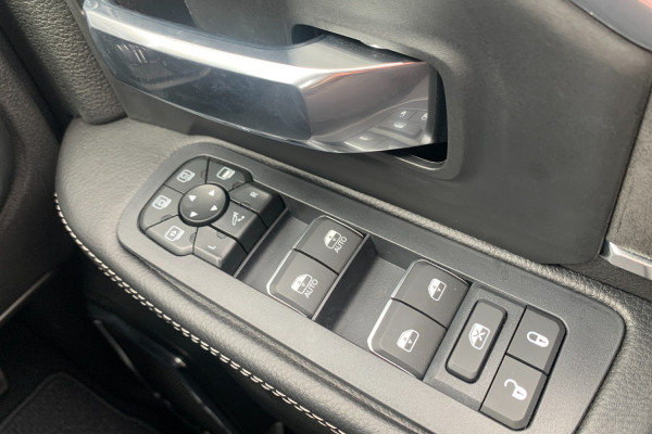 2025 Ram 2500 DJ Laramie Dual Cab Image 25