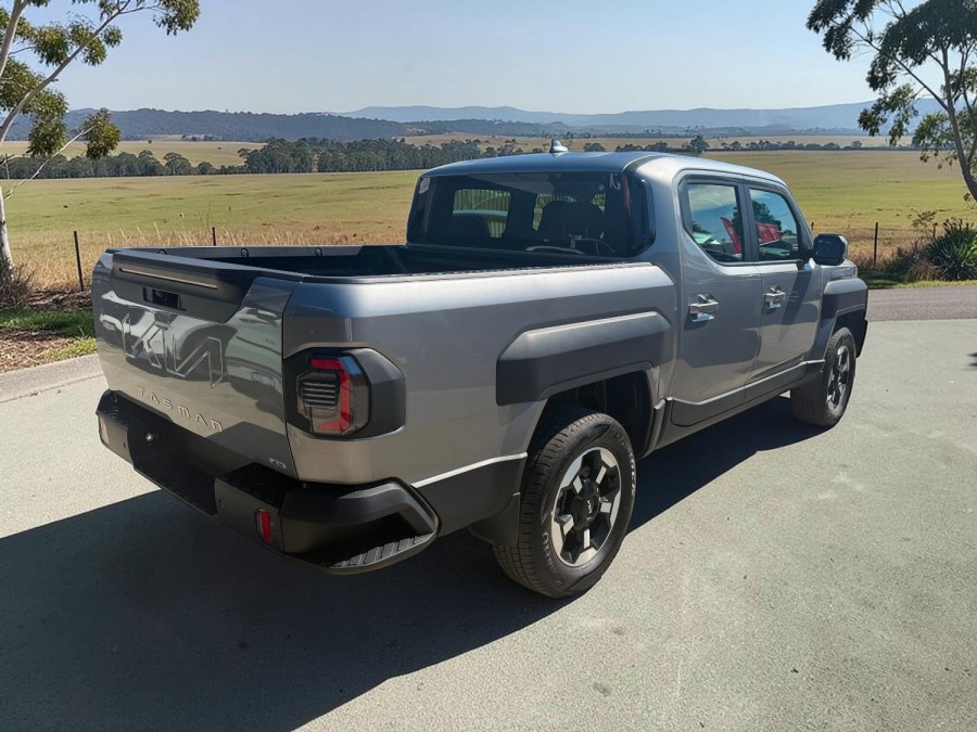 2025 MY26 Kia Tasman TK SX+ Ute Image 3