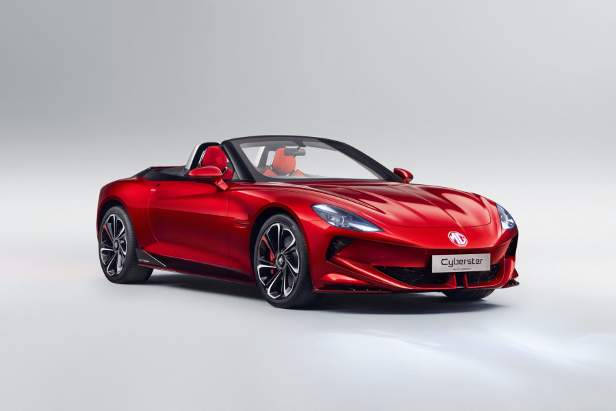 2025 MG Cyberster Coupe Image 1