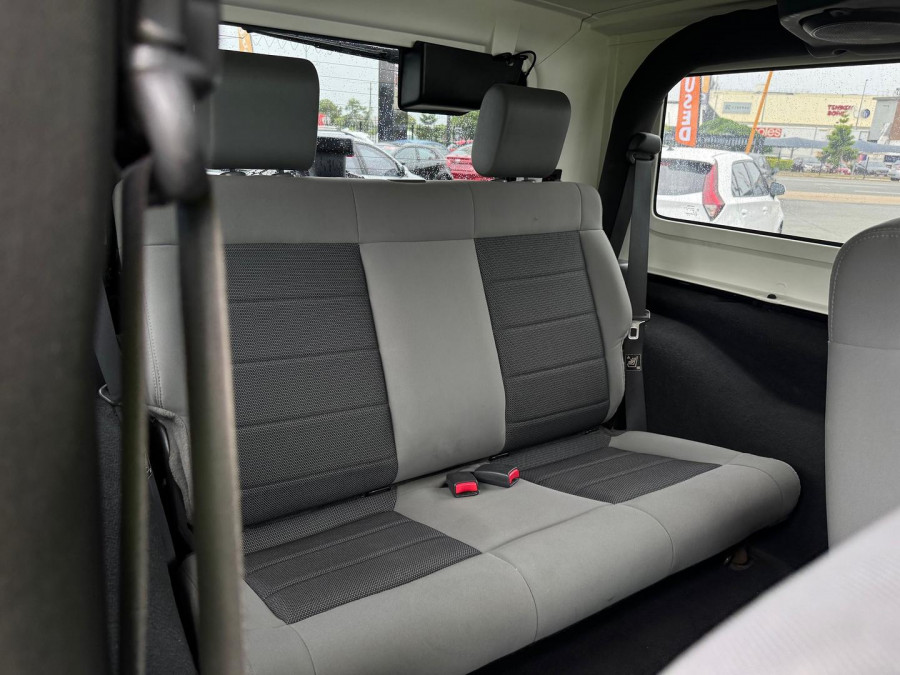 2010 Jeep Wrangler JK Sport SUV Image 15