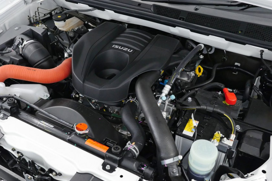 2019 Isuzu UTE D-MAX LS-M Crew Cab Ute 4x4 Utility Image 26