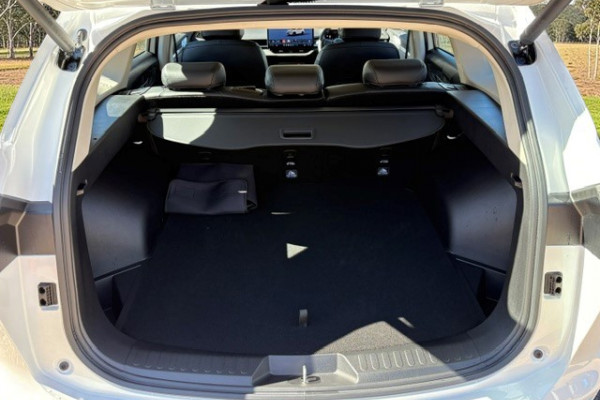 2026 GWM Haval H6 B01 Lux PHEV SUV Image 7