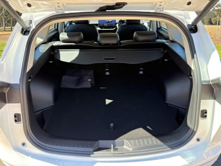 2026 GWM Haval H6 B01 Lux PHEV SUV Image 7