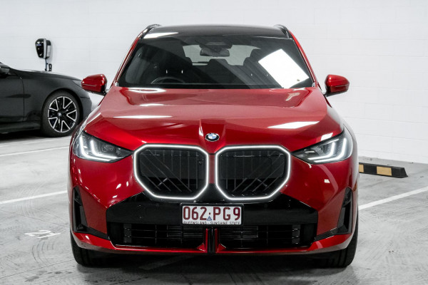 2025 BMW X3 G45 40d xDrive SUV image 4