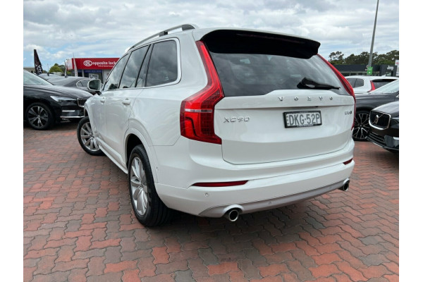 2016 MY17 Volvo XC90 L Series MY17 D5 Geartronic AWD Momentum Image 4