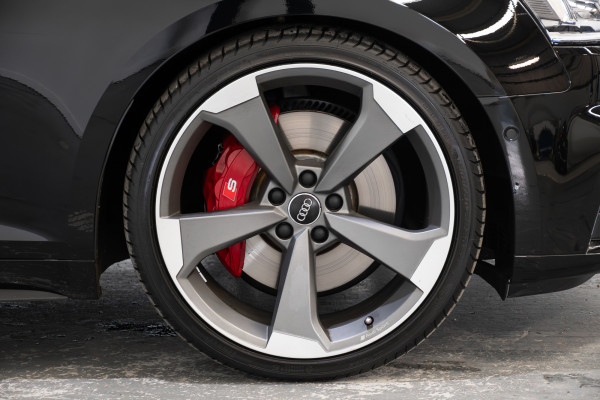 2018 Audi S5 Hatch Image 6