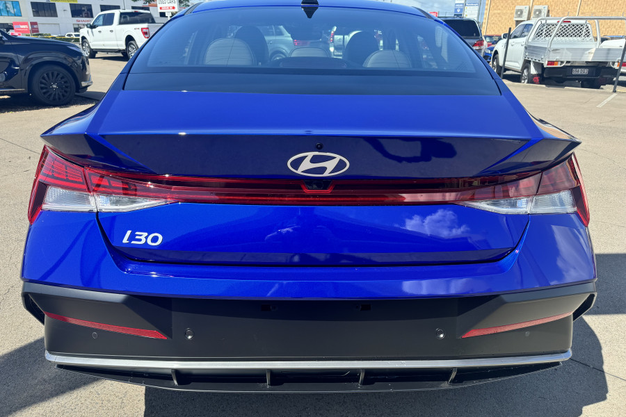 2024 Hyundai i30 CN7.V2 Elite Sedan Image 6