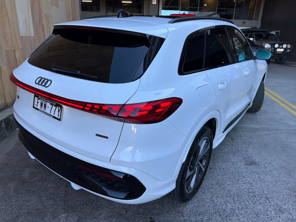 2025 Audi Q5 GU TDI 150kW Sport SUV image 5