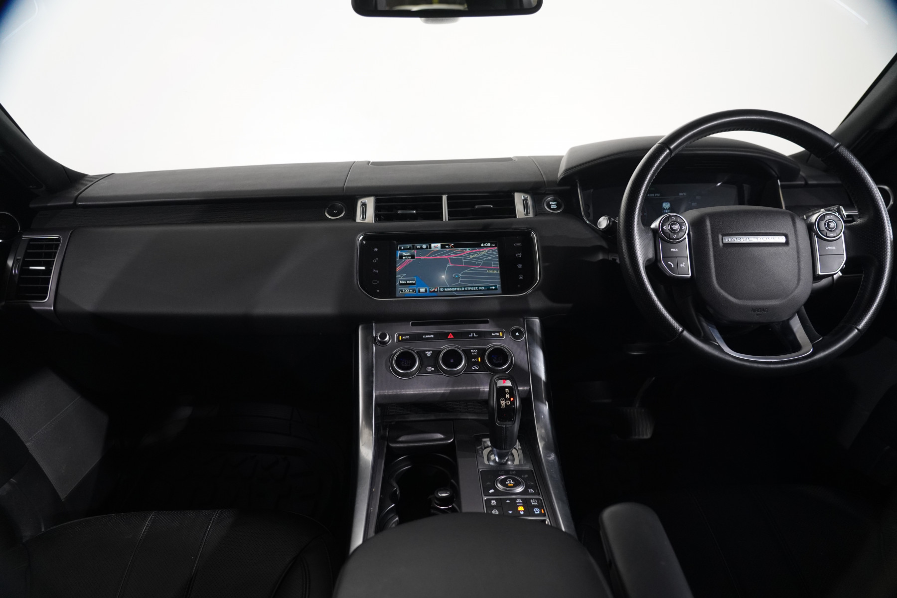 2016 Land Rover Range Rover Sport Sdv8 Hse Dynamic SUV Image 13