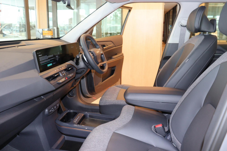 2026 Kia EV5 OVc Air Standard Range SUV Image 18