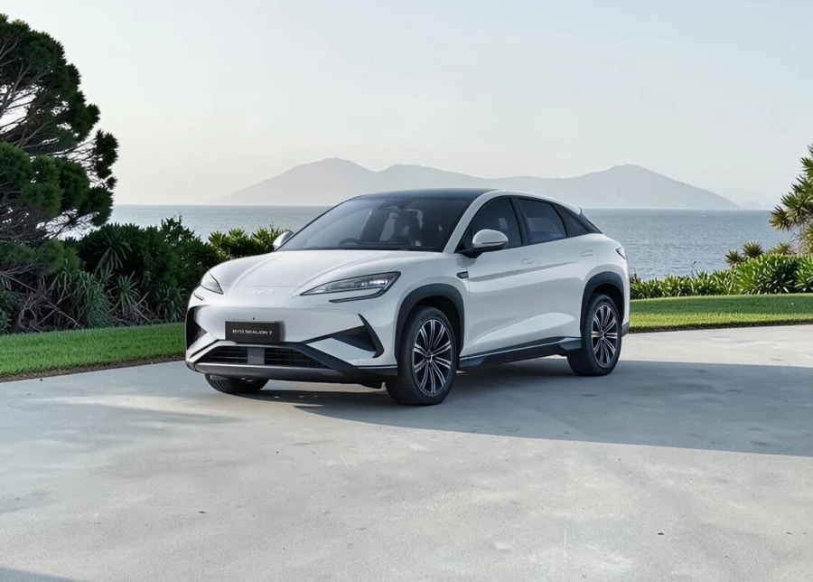 2025 BYD SEALION 7  Premium SUV Image 1
