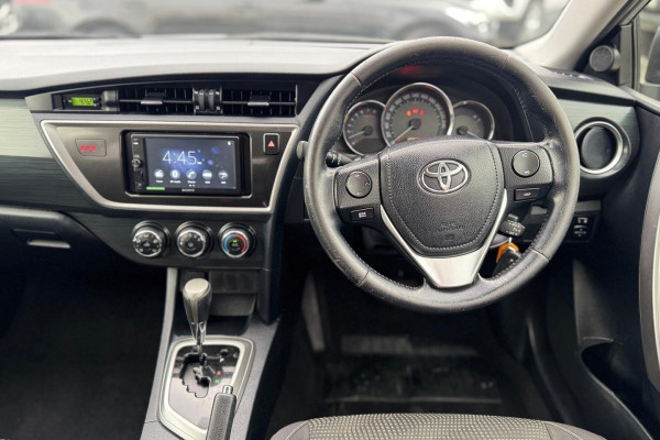 2014 Toyota Corolla ZRE182R Ascent Sport Hatch Image 17
