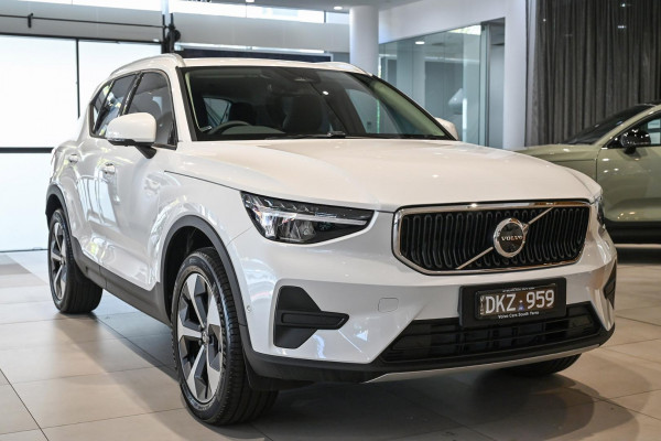 2024 MY25 Volvo XC40 XZ Plus B4 SUV