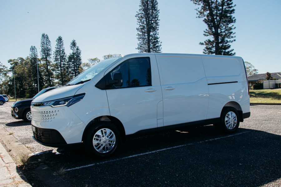 2024 LDV Deliver 7   Van Image 7