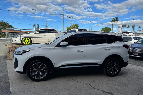 2023 Chery Tiggo 7 Pro T32 Ultimate AWD SUV Image 9