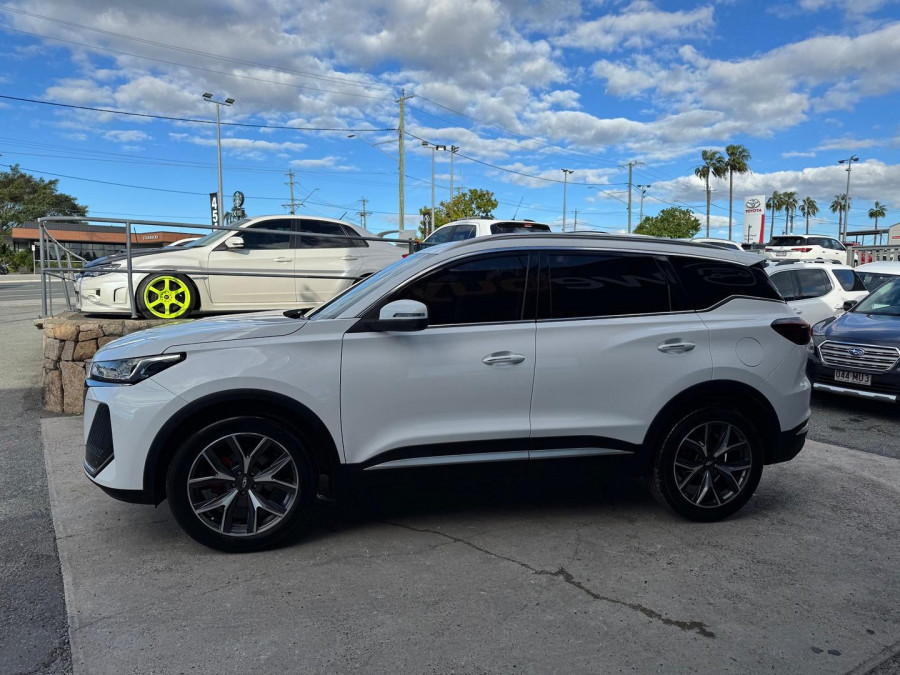 2023 Chery Tiggo 7 Pro T32 Ultimate AWD SUV Image 9