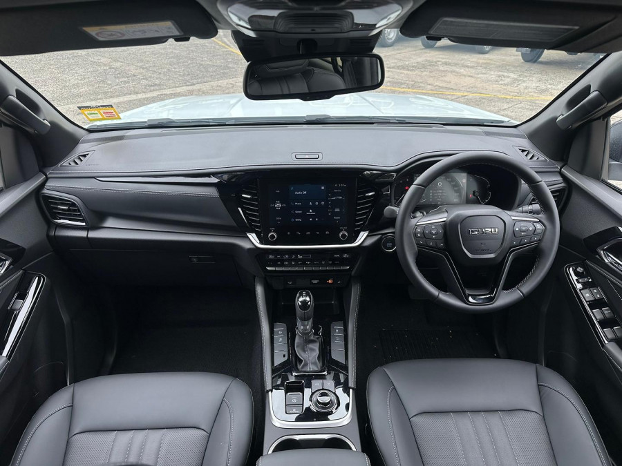2026 MY25.5 Isuzu MU-X RJ LS-T SUV Image 21